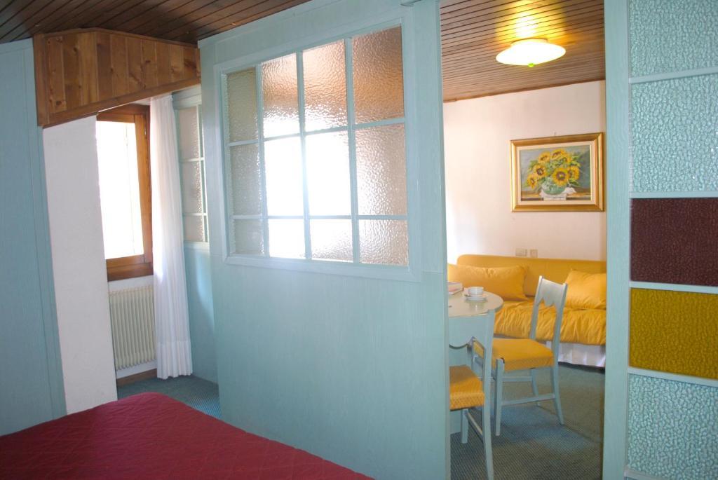 Residence Antares Madonna di Campiglio Room photo
